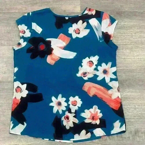 Ivanka Trump Women's Blouse Blue Floral Size S/P Short Sleeve Casual Cottagecore - Picture 6 of 9